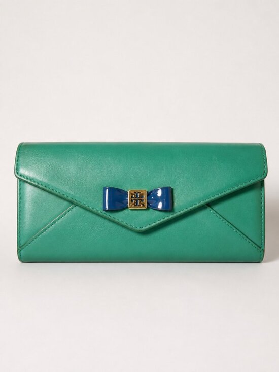 Tory Burch Handbags - Tory Burch Green Leather Bow Continental Envelope Wallet Blue Enamel Bow